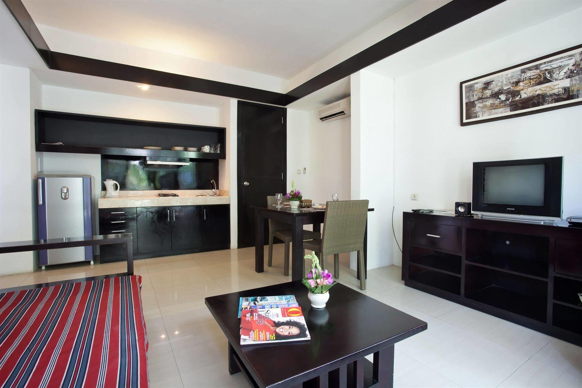 S'Cape Condotel Sanur Екстериор снимка